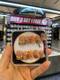 press-on nails ＄35     014