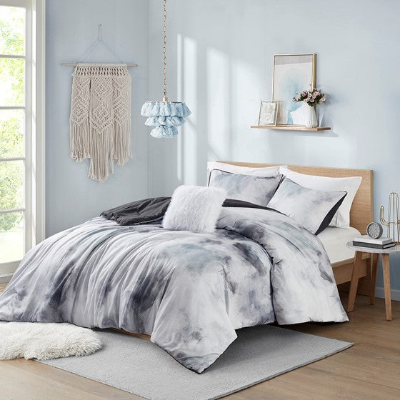 Twin/Twin XL Watercolor Tie Dye Printed Comforter Set with Throw Pillow