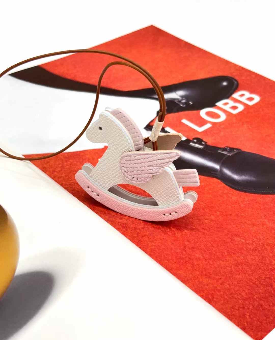 Luxury handcrafted，Cute keychains and backpack charms made.,of genuine leather 钥匙、背包手工真皮挂件