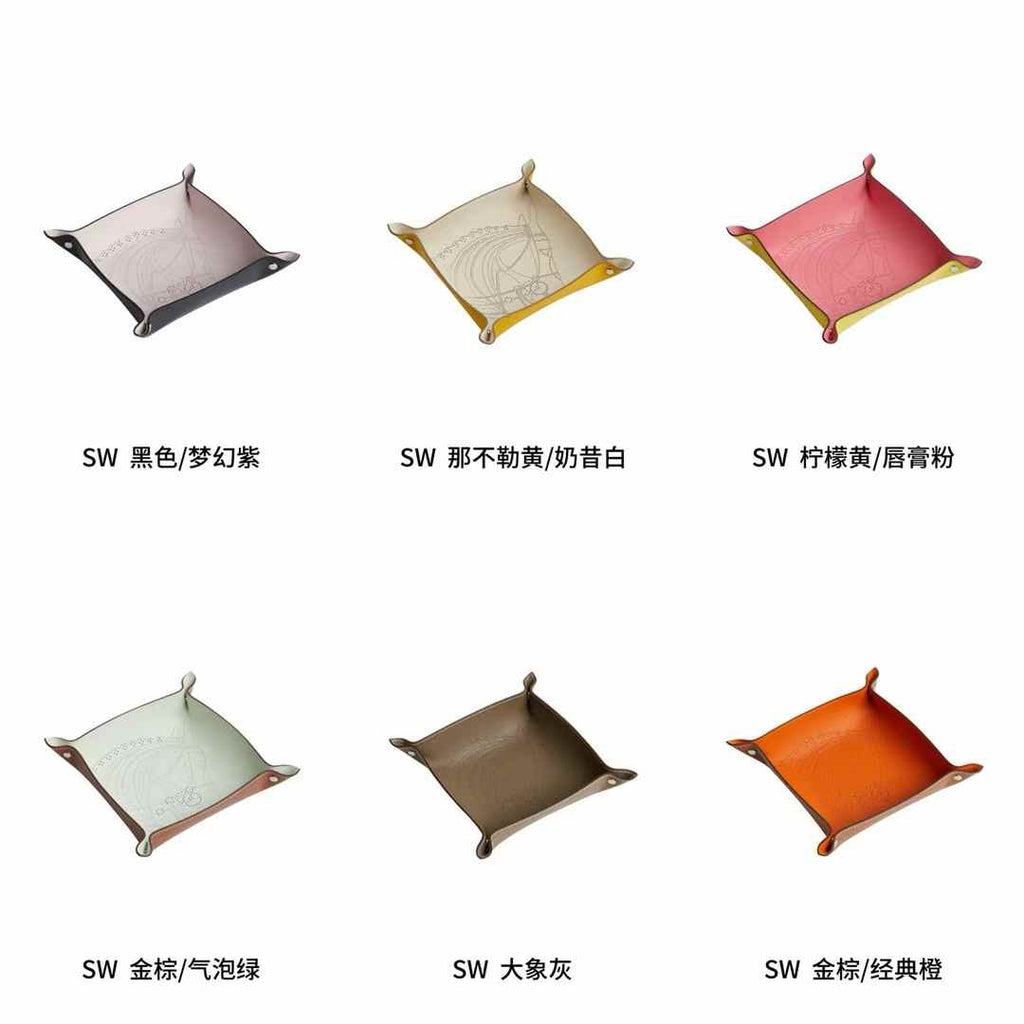 Luxury handcrafted,..Cute keychains and backpack charms made of genuine leather 钥匙、背包手工真皮挂件.（副本）