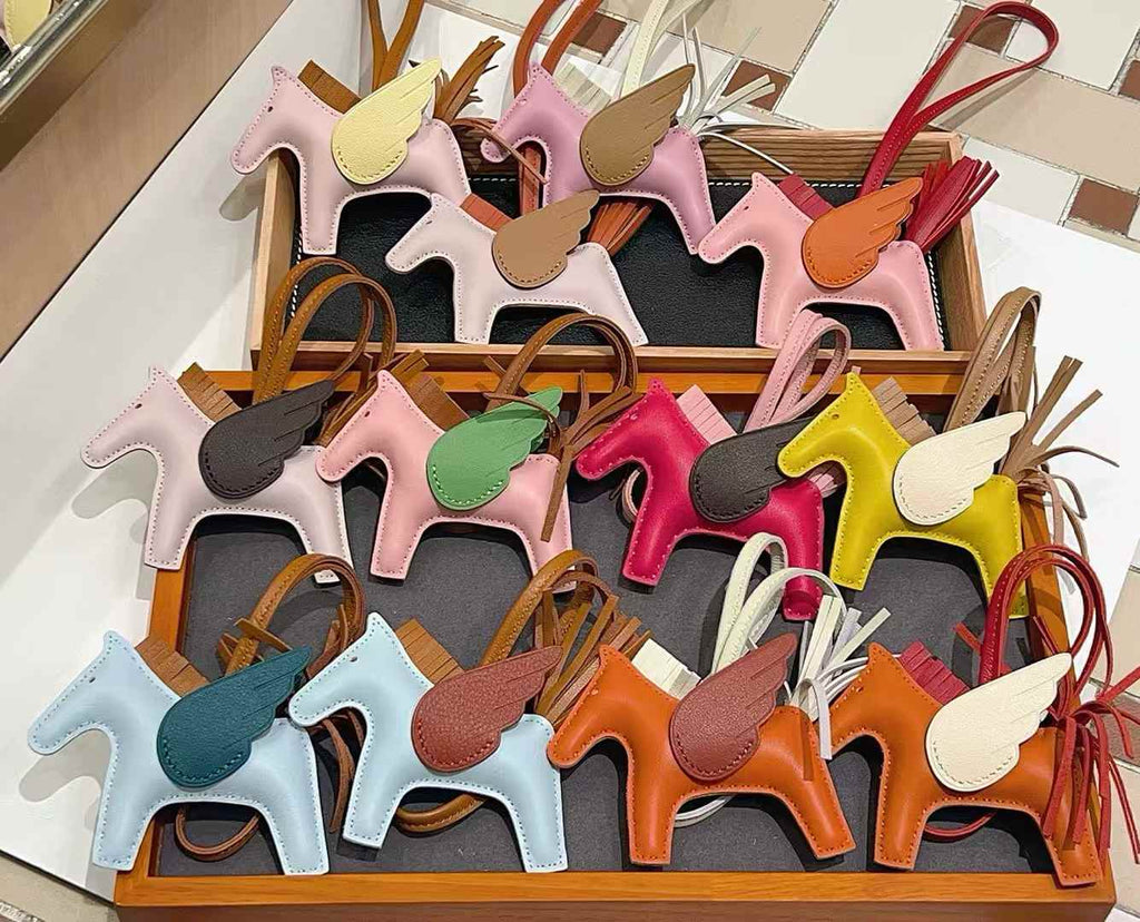 Luxury handcrafted,..Cute keychains and backpack charms made of genuine leather 钥匙、背包手工真皮挂件.（副本）