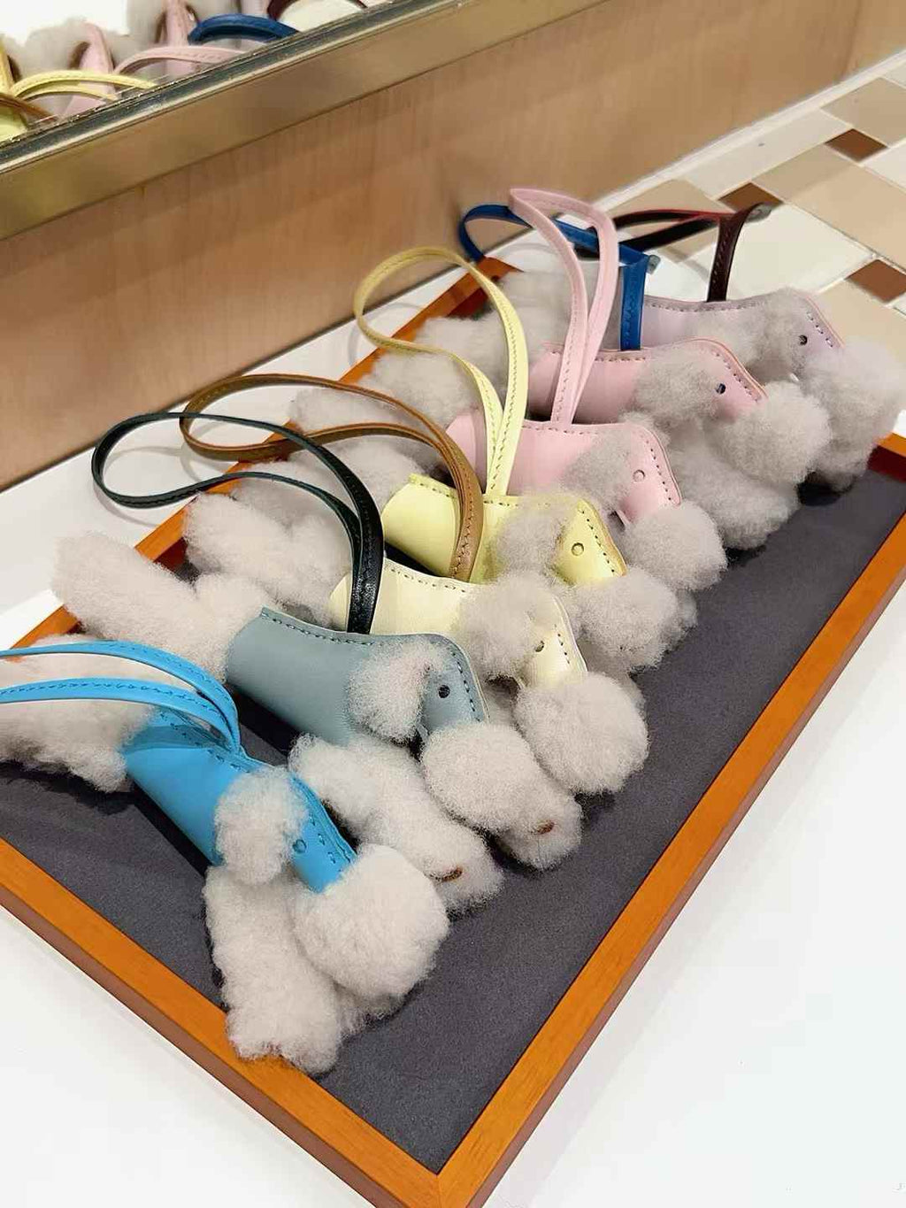 Luxury handcrafted，Cute keychains and backpack charms made.,of genuine leather 钥匙、背包手工真皮挂件