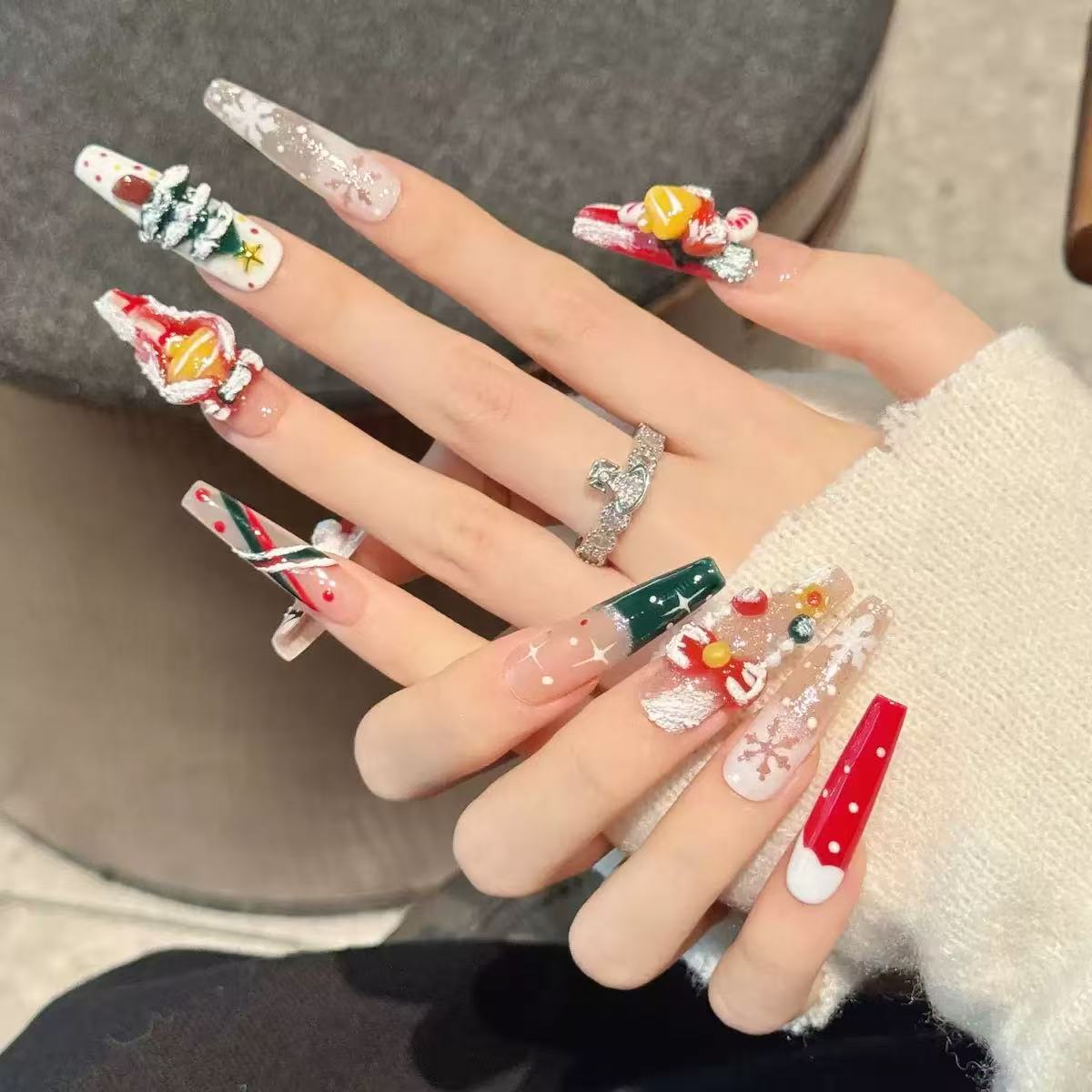Wearable nails，press-on nails  ＄45