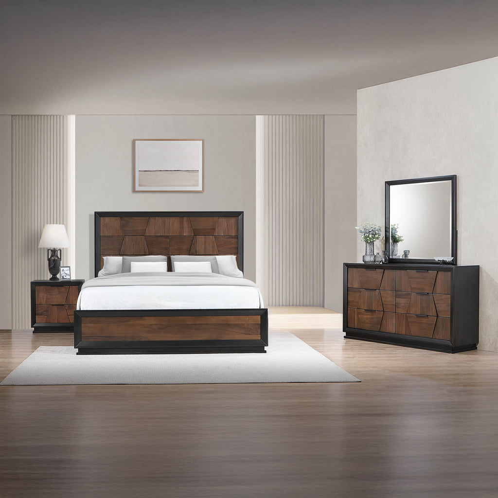 Houston Traditional Style King 4 Piece Bedroom Set in Walnut