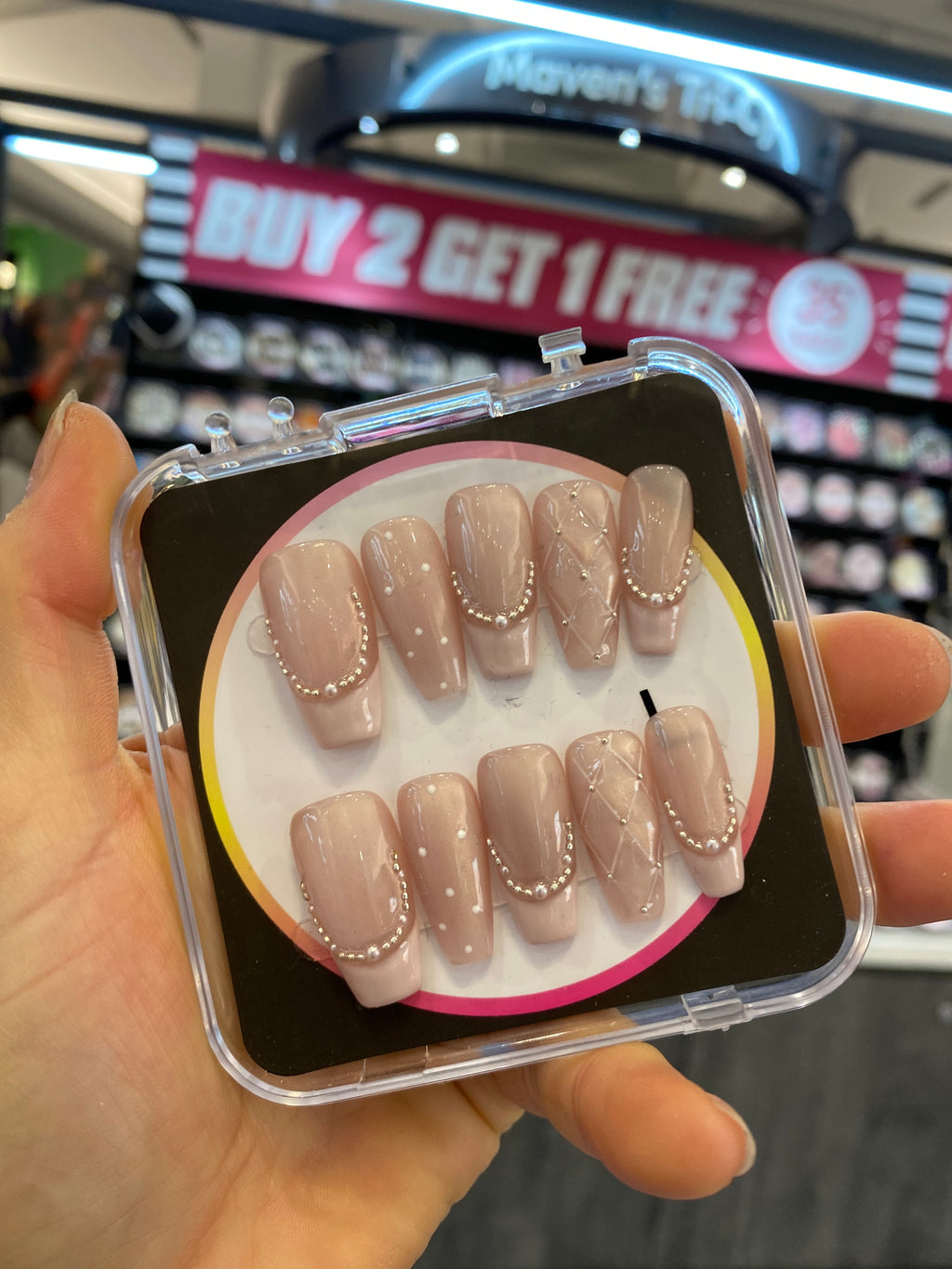 press-on nails $35     021